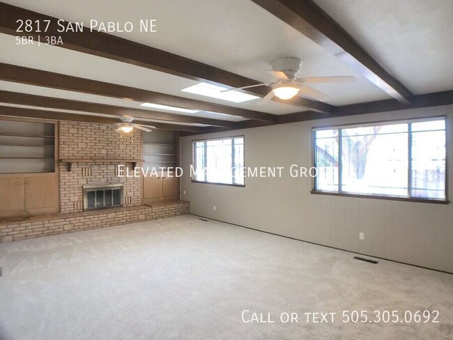 Building Photo - Huge 5 bedroom in Classic Uptown neighborh...