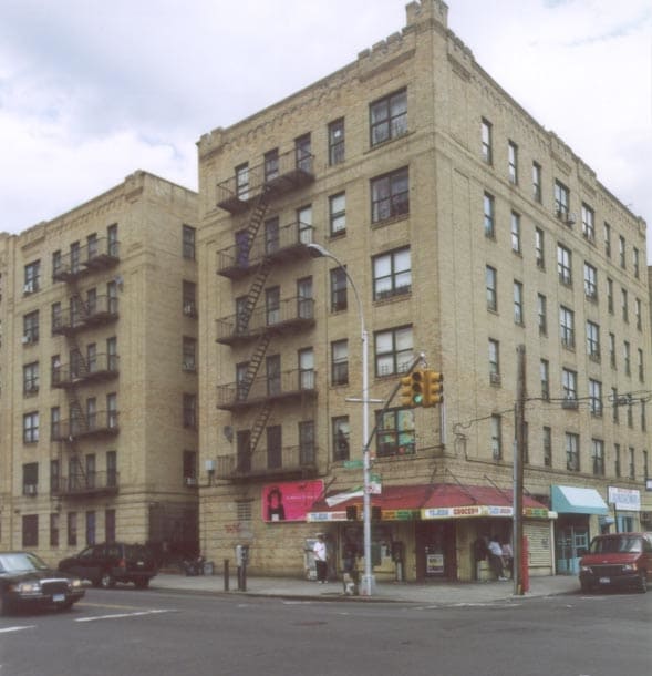 Primary Photo - 1106 Morris Ave