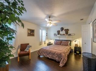Foto del edificio - 2937 Modred Ln