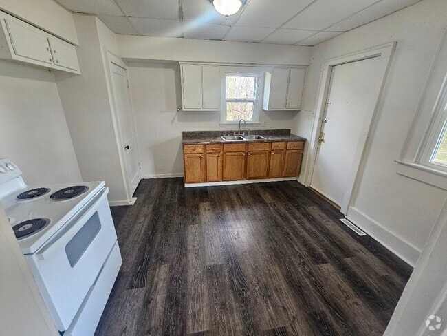 Building Photo - 1327 Saint Johns Ave