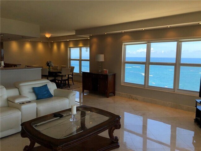 Building Photo - 3850 Galt Ocean Dr
