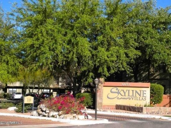 Skyline Villas Main Entrance - 6651 N Campbell Ave