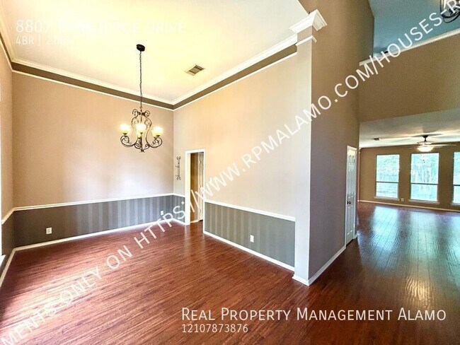 Building Photo - 8807 Brae Ridge Dr