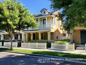 Building Photo - 26342 Long St