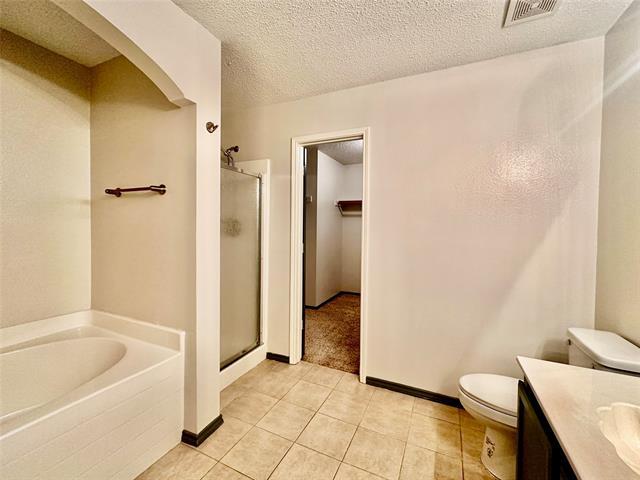 Foto del edificio - 600 Claiborn Ln