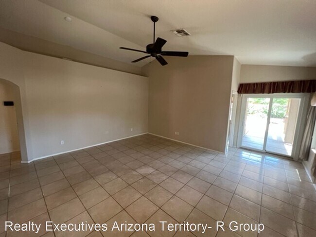 Building Photo - 3 br, 2 bath House - 7453 W. Sonesta Dr