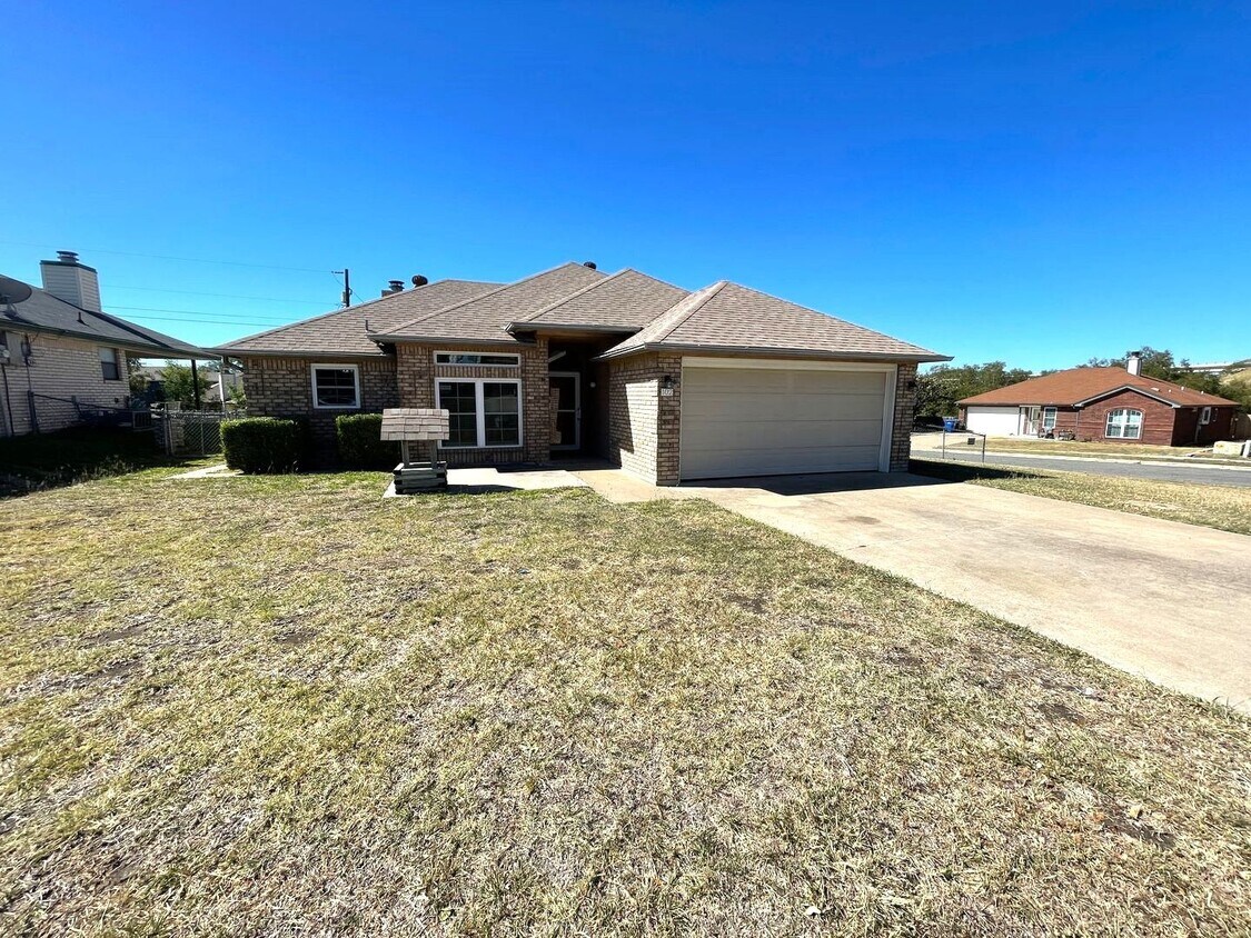 Foto principal - 102 Patterson St