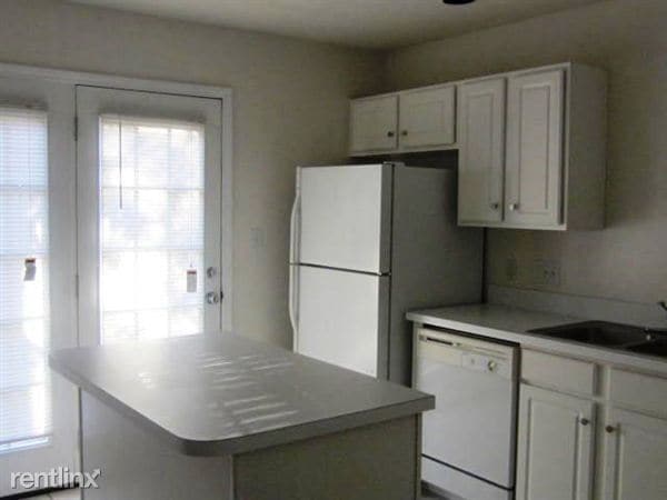 Building Photo - 3769 Winborne Ln