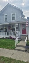 Building Photo - 644 Emerson St