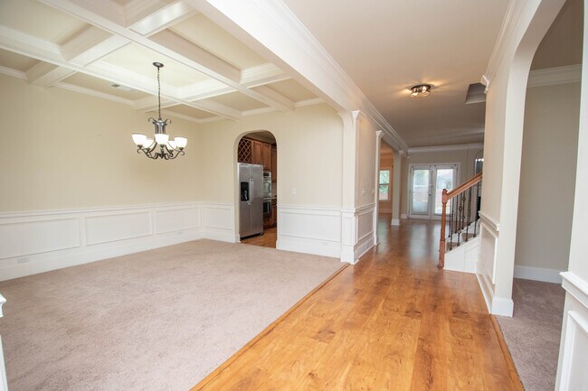 Building Photo - 78 Canyon View Dr