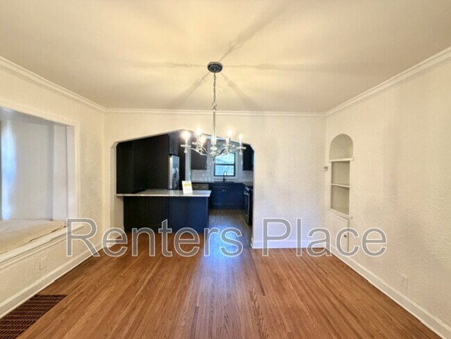 Building Photo - 1531 S Gary Pl