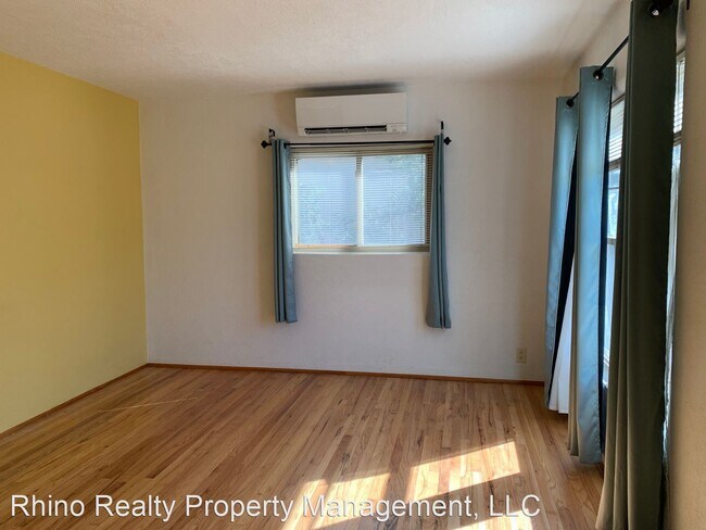 Building Photo - 2 br, 1 bath House - 2738 Monroe St NE