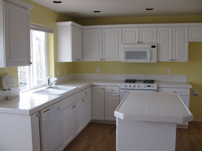 Foto del edificio - 16525 NW Talkingstick Way
