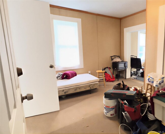 Building Photo - 19 Old Greenfield Rd