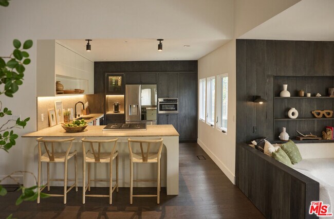 Foto del edificio - 5918 Monte Vista St