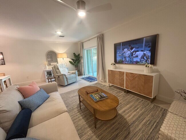 Foto del edificio - 12768 Westhampton Cir