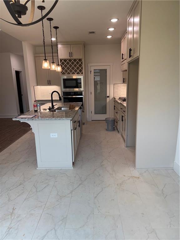 Foto del edificio - 7003 SW High Meadow Blvd