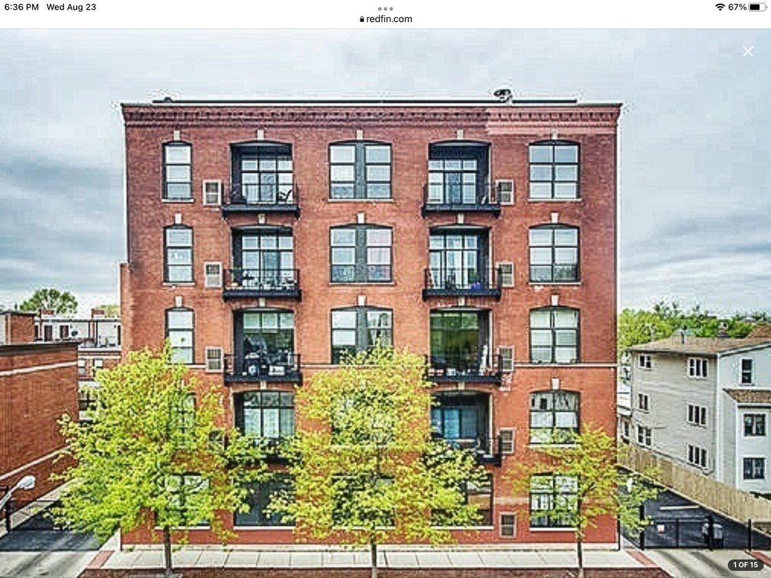 Primary Photo - 1820 N Spaulding Ave