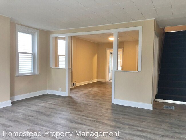 Building Photo - 3 br, 1 bath House - 26 N Diamond St