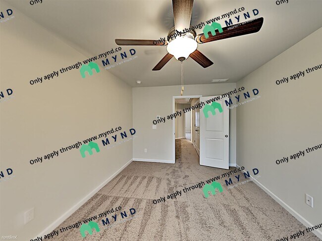 Building Photo - 3 br, 3 bath Townhome - 5067 Lower Elm St
