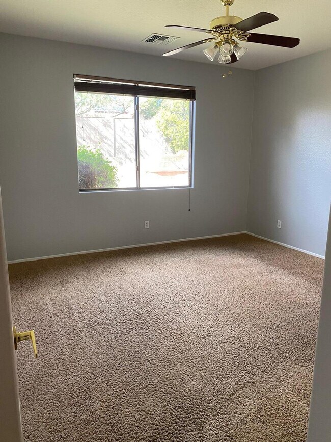 Foto del edificio - 40936 N Citrus Canyon Trail