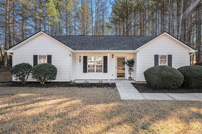 Building Photo - 192 Conifer Ln