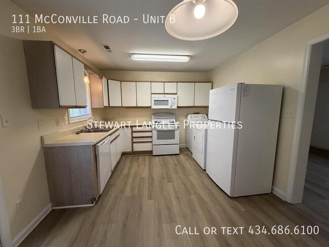 Building Photo - 111 McConville Rd