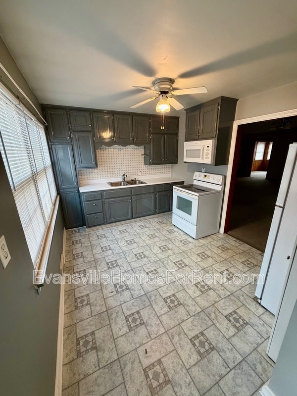 Foto del edificio - 4624 New Harmony Rd