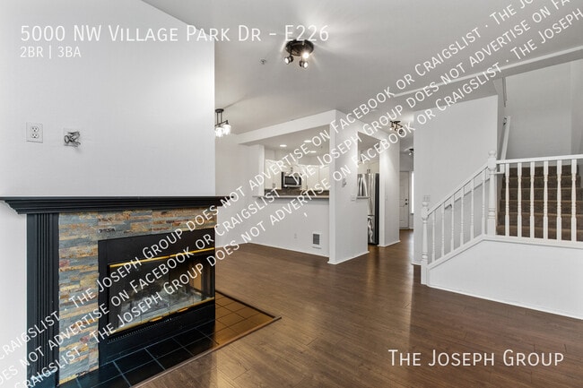 Foto del edificio - 5000 NW Village Park Dr