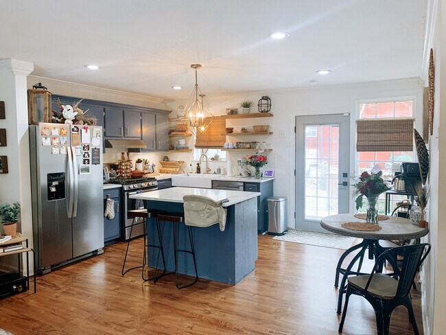 Foto del edificio - 178 Westwood Cir