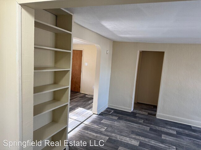 Foto del edificio - 2 br, 1 bath House - 2601 S Walnut St