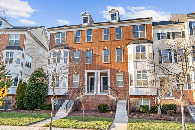 Photo - 5530 Capital Gateway Dr (Camp Springs, MD) Townhome