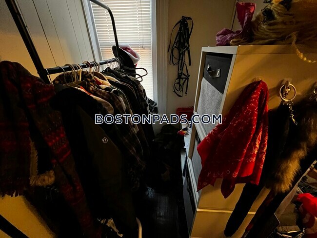 Building Photo - 71 S Huntington Ave