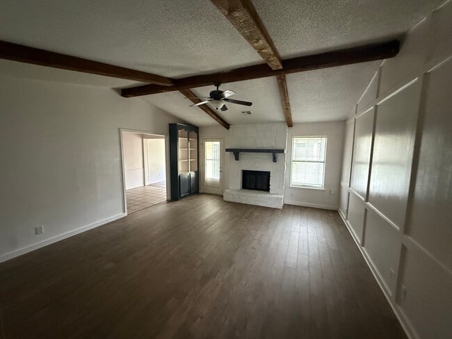 Foto del edificio - 2819 W 113th St