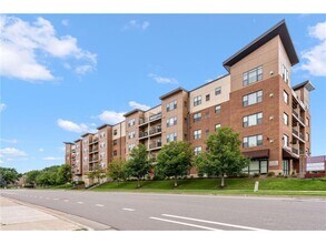 Building Photo - 1155 Ford Rd