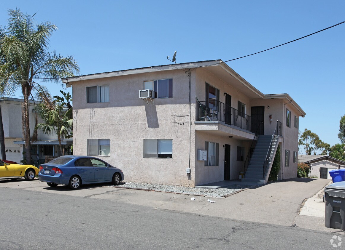 Primary Photo - 5024-5044 Thorne Dr