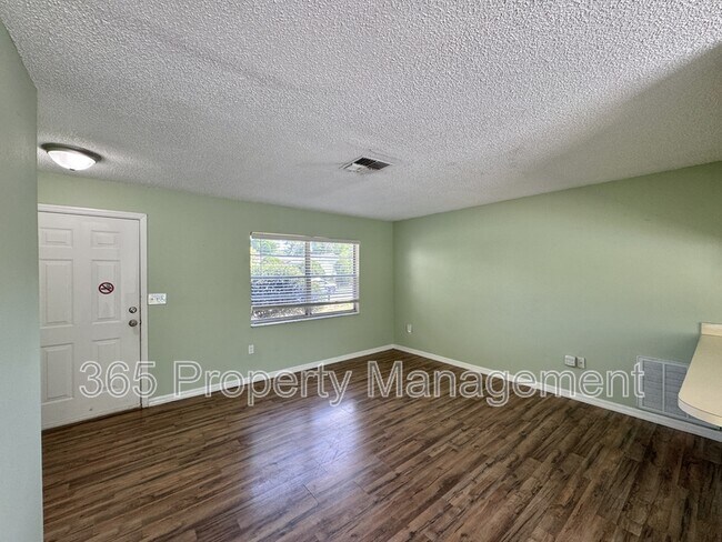 Building Photo - 12484 Curry Dr