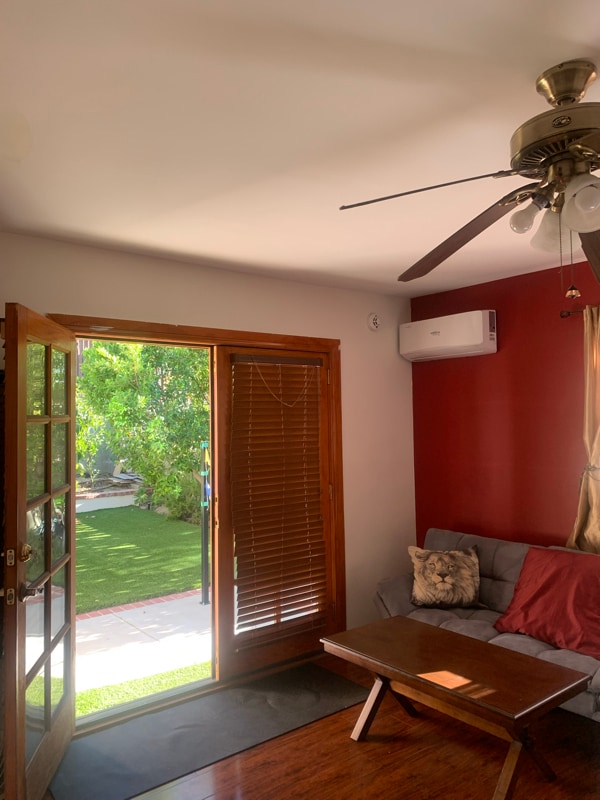 Primary Photo - 22972 Crespi St