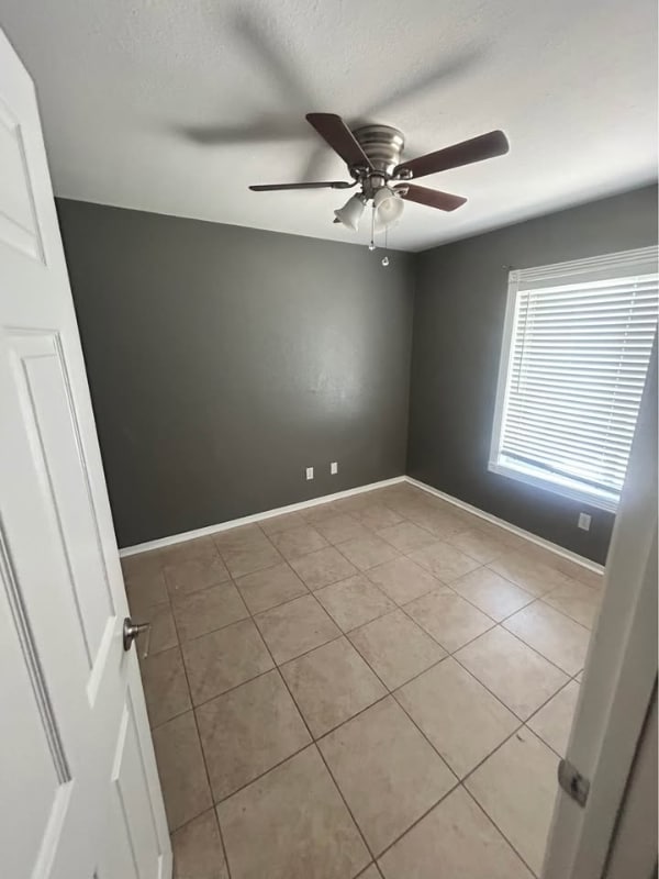 Photo - 4025 E St Charles Ave House