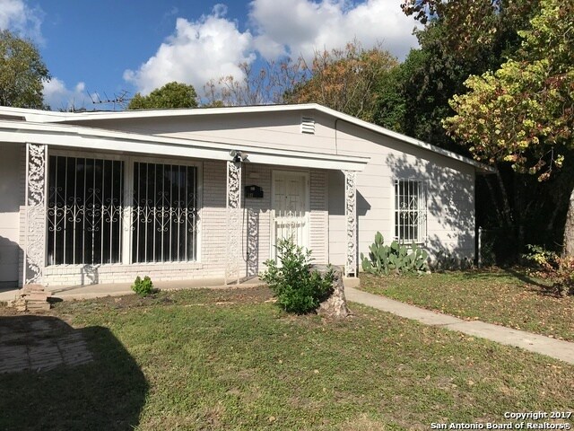 Building Photo - 347 Cherry Ridge Dr