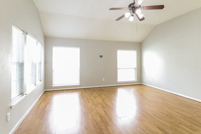 Foto del edificio - 5714 Straight Way