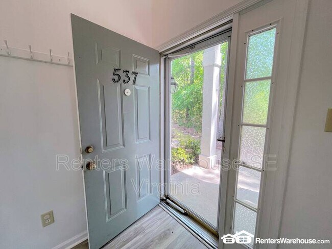 Foto del edificio - 537 Seahorse Run