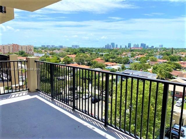 Foto del edificio - 3410 Coral Wy