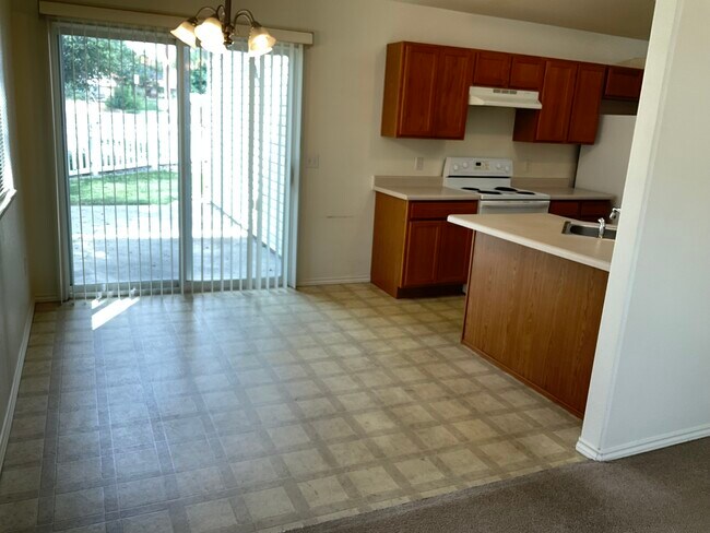 Foto del edificio - 2948 Trinity Peaks Way