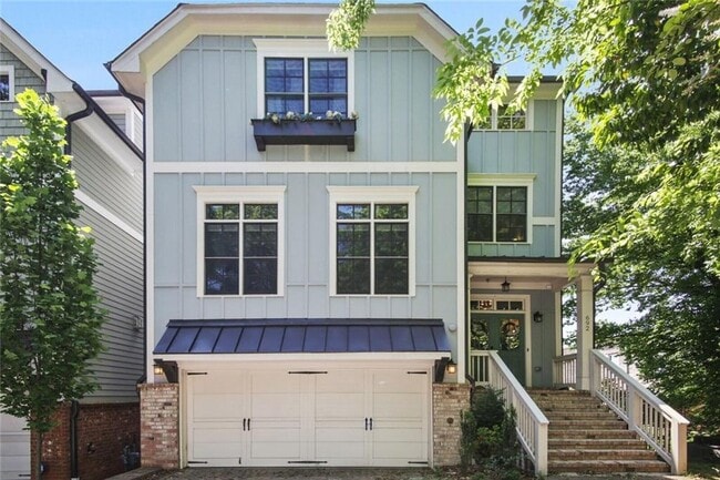 Building Photo - 692 Drewry St NE