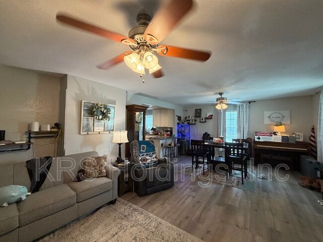 Foto del edificio - 1124 Myrtle St