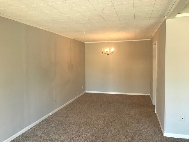 Foto del edificio - 3 bedroom 1.5 bathroom house in Gahanna fo...