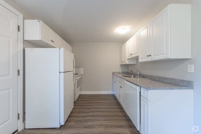 3 chambres, 3 salles de bain - 1 375 pi2 - Cuisine - Berkshire Apartments & Townhomes