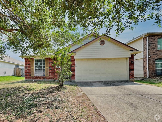 Building Photo - 22218 Doubletree Park Dr