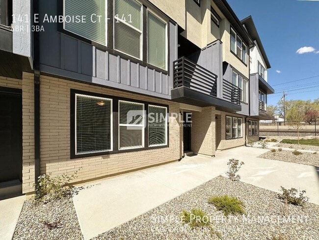 Building Photo - 141 E Amboise Ct
